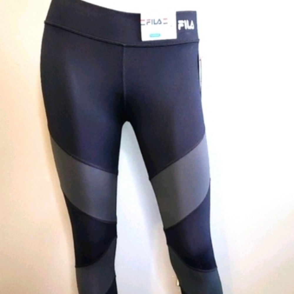 FILA Athletic Leggings Womens Size XS NEW TAGS Black Gray Colorblock - Picture 5 of 13
